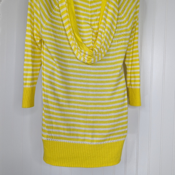 GAP Yellow Striped Hooded Lightweight Sweater Sz M - Picture 7 of 9